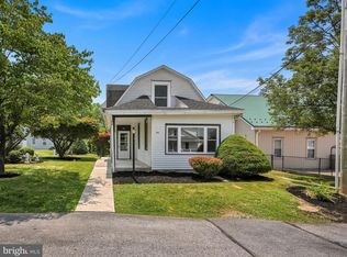 44 W Market St, Palmyra, PA 17078