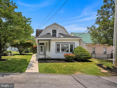 44 W Market St, Palmyra, PA, 17078