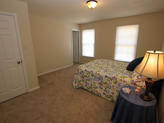 2nd image of 12129 Stallion Ct