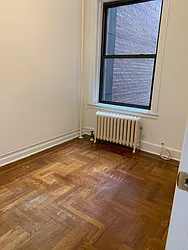 Rented by M.Grossman R.E. Management