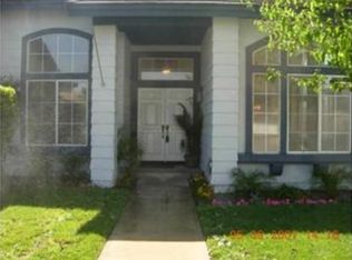 3848 N Flame Tree Ave, Rialto, CA 92377