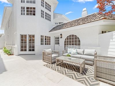477 Schooner Way, Seal Beach, CA, 90740