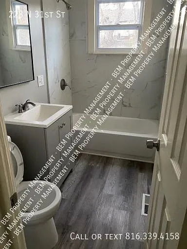 3 bed, 1.0 bath, 1113 sqft, $1,350 — Photo 4