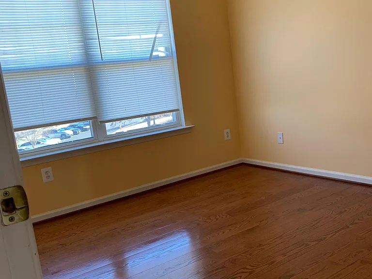 2554 Miranda Ct — Photo 17