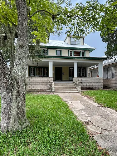 131 Oviedo St #1B Photo 1