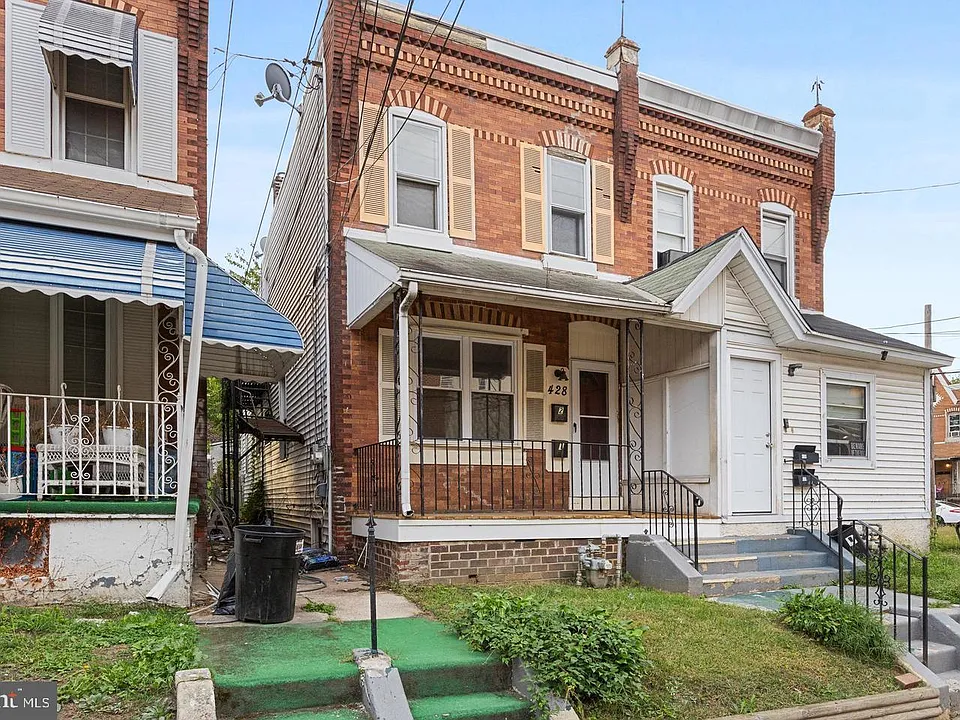 428 Penn St #1