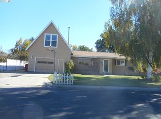 3250 5th St, Baker City, OR 97814