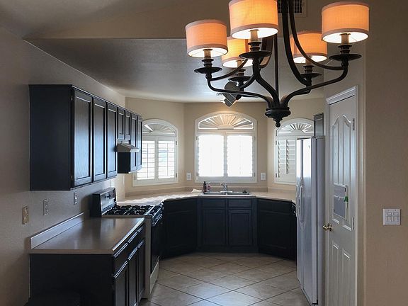 3rd image of 3240 E Muirwood Dr