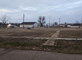 802 Poplar Ave E, Wynne, AR 72396