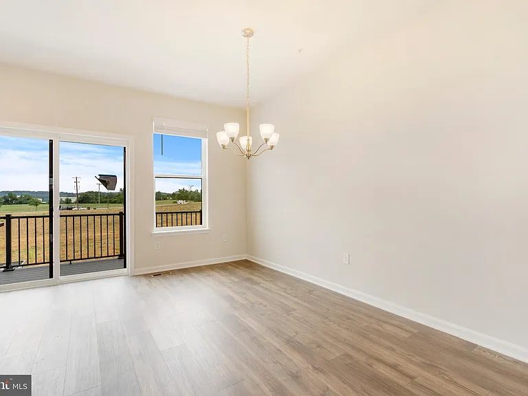 420 Carroll Walk Ave — Photo 10