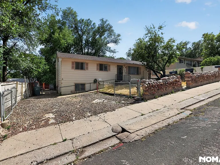 2509 Royalty Ct #A — Photo 21