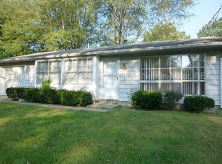 2066 Blue Ridge Dr, Terre Haute, IN 47802