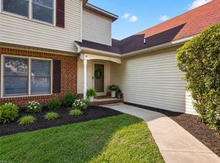 44 Ridge Wood Dr, Hampton, VA 23666