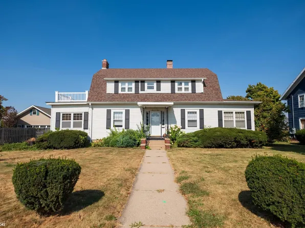 1109 W State St, Marshalltown, IA 50158