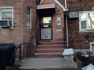 5355 65th Pl, Maspeth, NY 11378