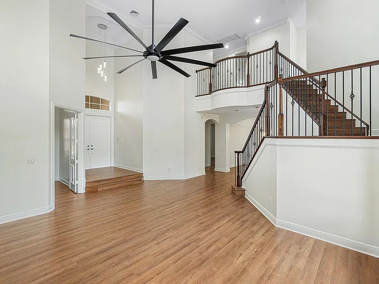6641 Conch Ct — Photo 9