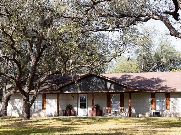 2nd image of 188 Cavalry Rd