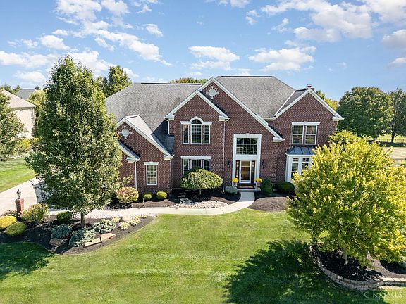 3rd image of 4064 Westridge Dr