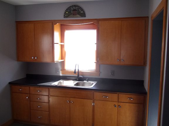 2nd image of 419 W 18th Ave