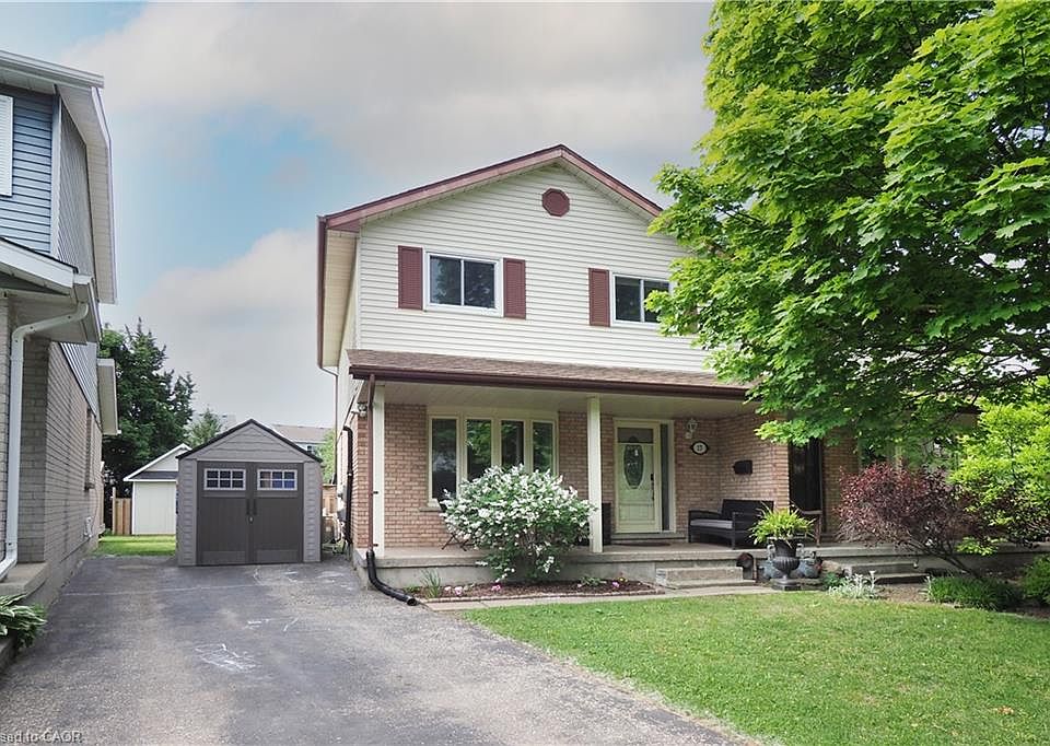 1st image of 17 Ristau Cres