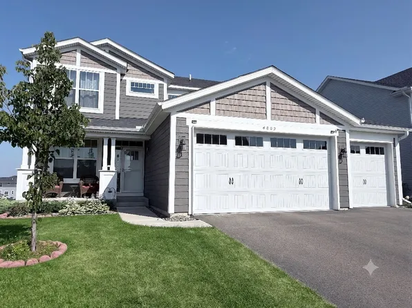 4809 Stable View Dr, Woodbury, MN 55129