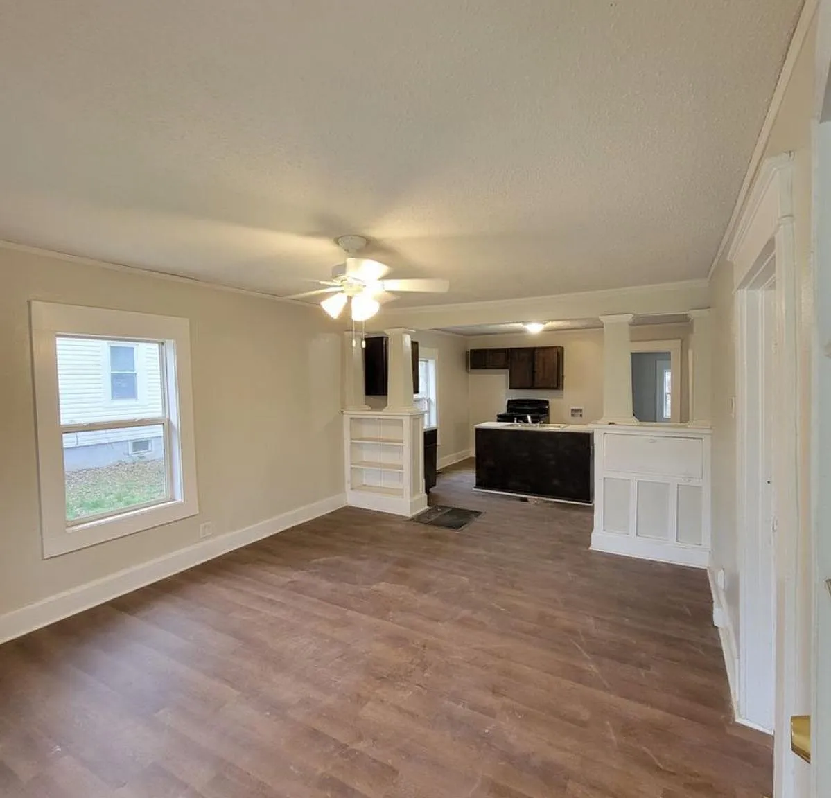837 S Ferguson Ave — Photo 2