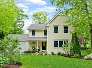 27 Penny Ln, South Kingstown, RI 02879