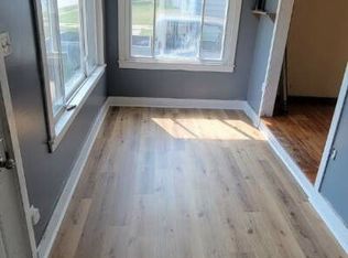 208 E 34th St, Anderson, IN 46013