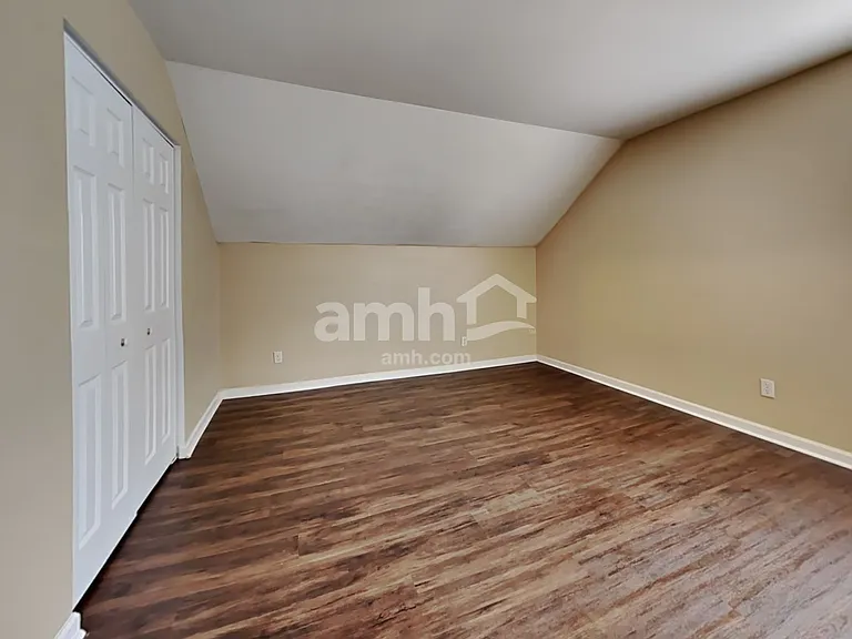 9128 Fieldstone Trce — Photo 12