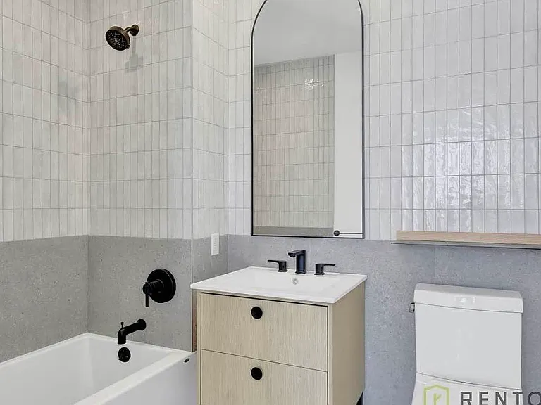 60 Cedar St #17H — Photo 11