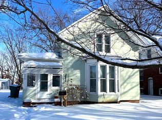 579 N Cedar St, Galesburg, IL