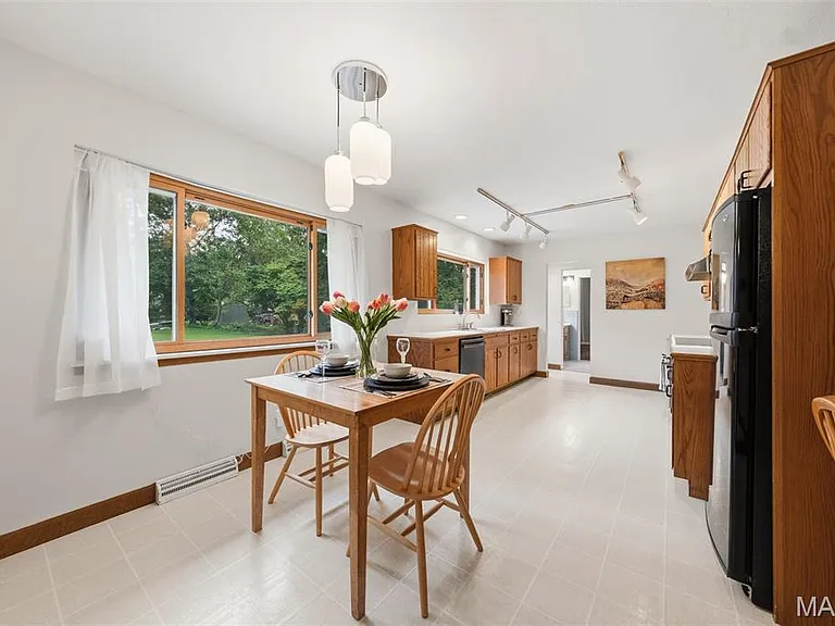 23 Beaver Dr — Photo 47