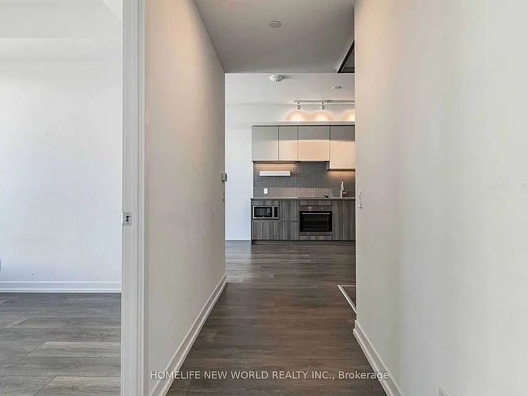 5 Buttermill Ave #5301 — Photo 16
