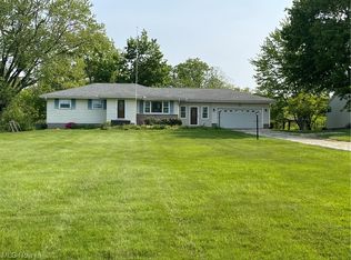 432 Plymouth Brick Rd W, Ashtabula, OH 44004