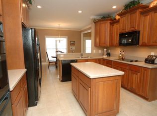 3605 Huntingridge Dr, High Point, NC 27265