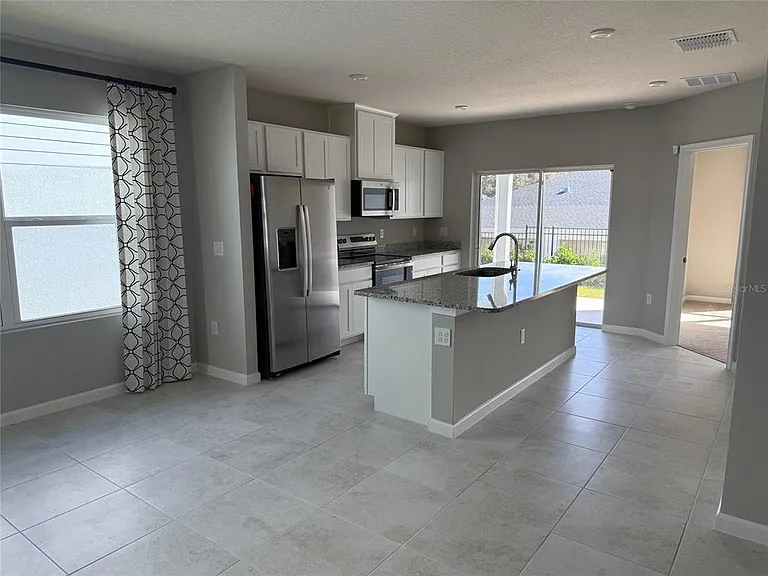 1200 Port Blue Way — Photo 4