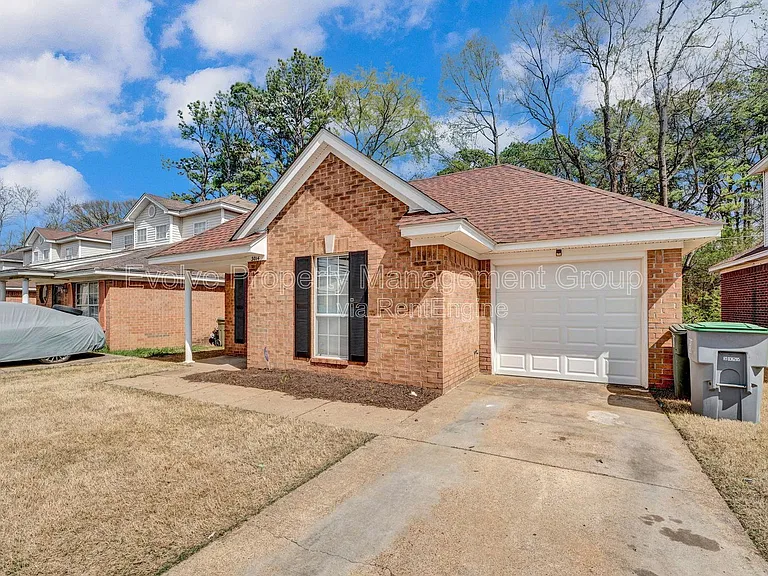 3014 Meadows Ln — Photo 24