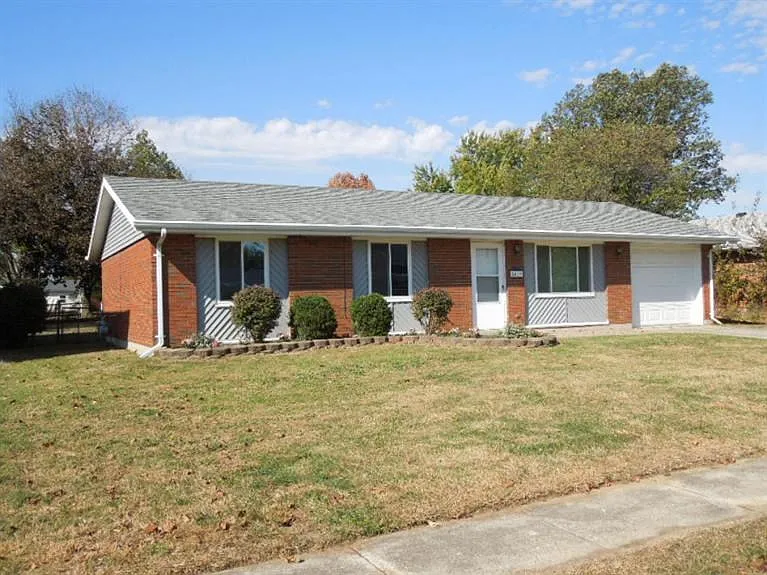 5429 Emmons St photo 1