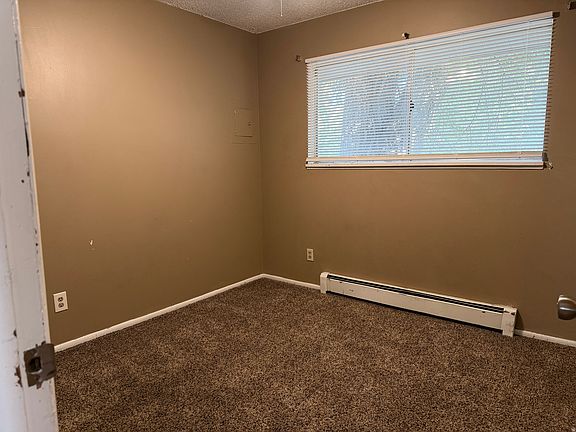5th image of 420 N 200 W