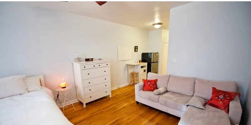 Rented by Curzon Real Estate | media 47