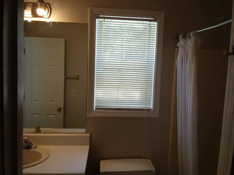 Avensong Village Cir — Photo 10
