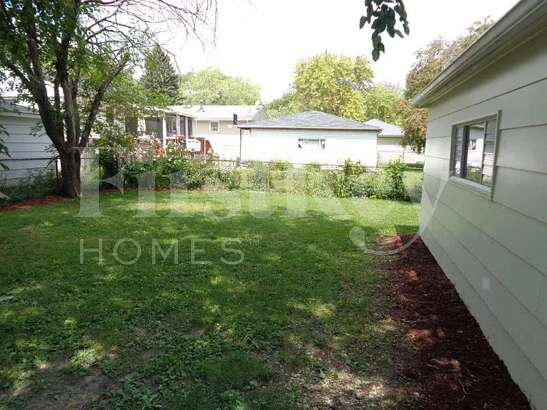 451 E Mulberry Ct — Photo 22