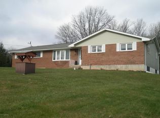 927 Hell Hollow Rd, Kunkletown, PA 18058