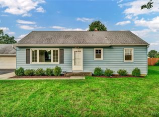 4940 Rogers Rd, Hamburg, NY 14075