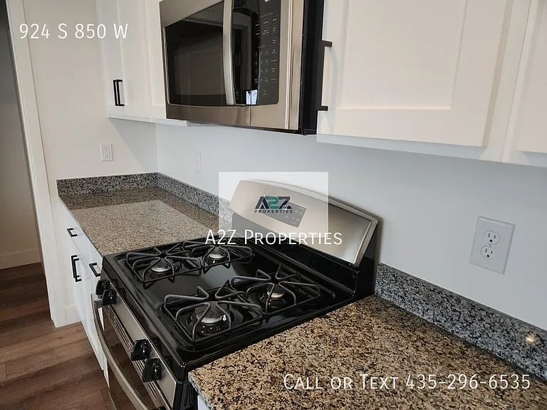 924 S 850 W — Photo 8