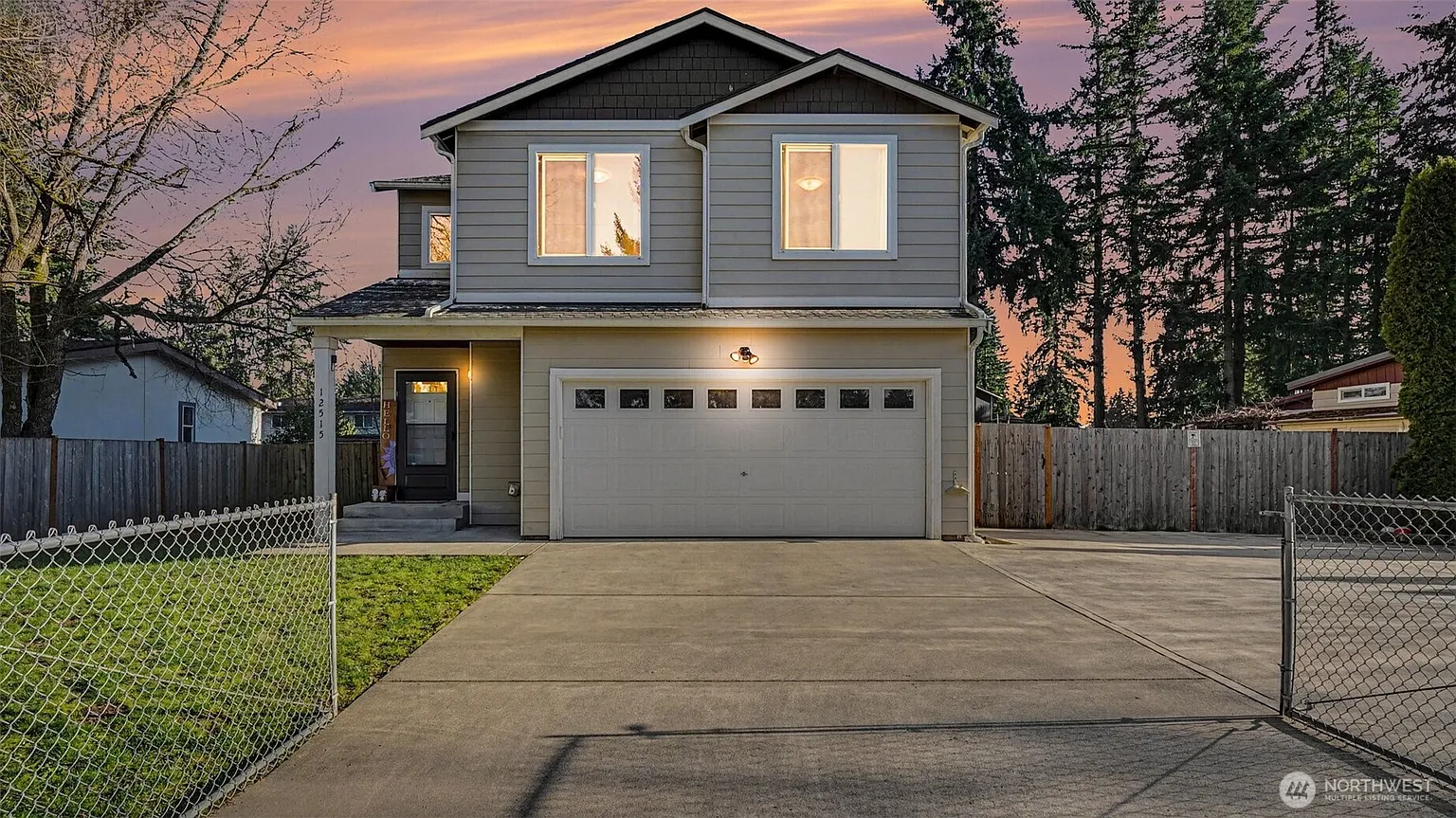 12515 Prairie Ridge Drive E photo 1