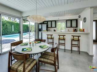 2551 N McCarn Rd, Palm Springs, CA 92262