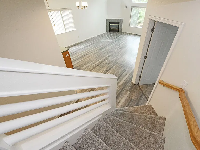 264 Dailey Ave #15 — Photo 7