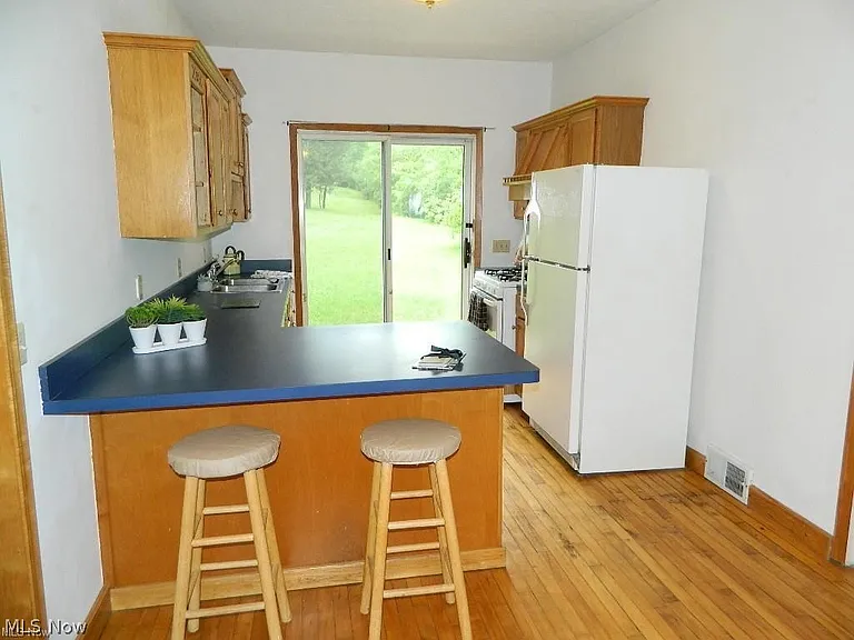 11754 Lakeland Dr — Photo 4
