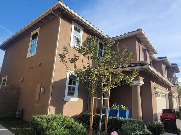 24086 Hillcrest Dr, Corona, CA 92883